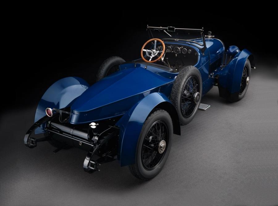  Cunningham Model V-3 Boattail Speedster 1920 года  (фото 2 из 7)